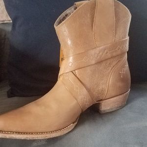Ariat western boots.  New